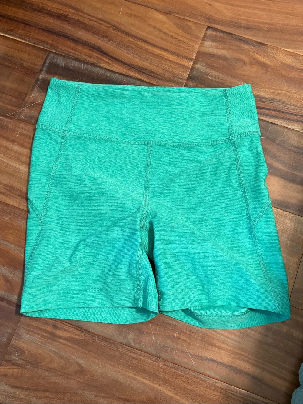 Outdoor Voices Green Biker Shorts XS High Workout Gym Athletic Shorts (1271)